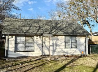 35 Monroe St NE, Ardmore, OK 73401
