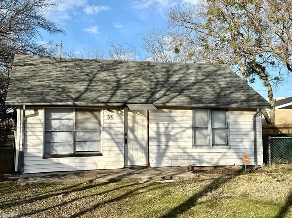 35 Monroe St NE, Ardmore, OK 73401