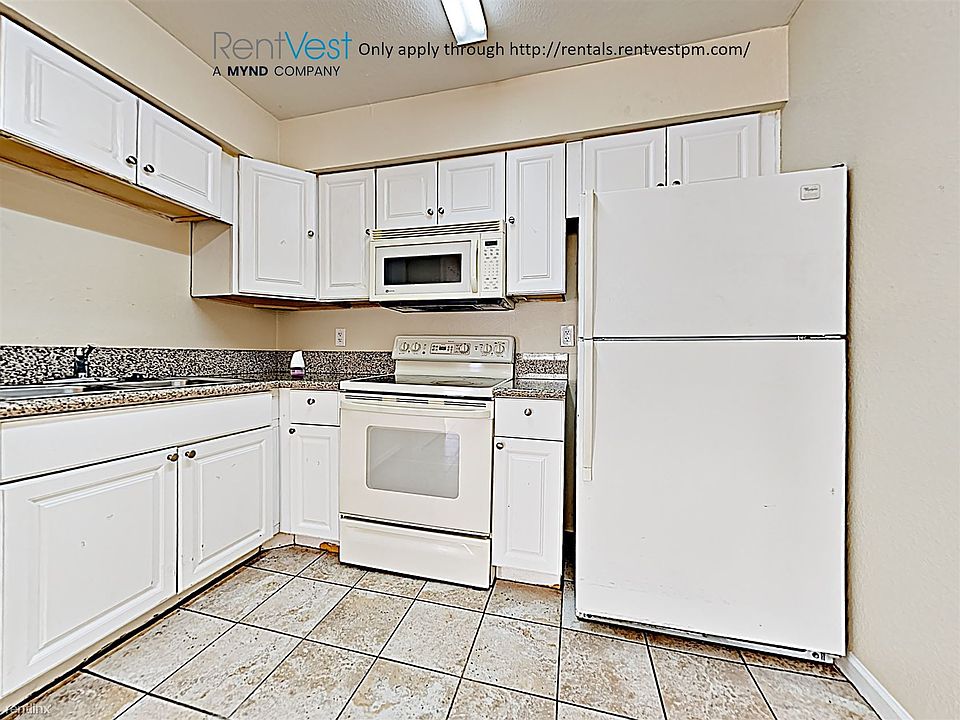 1st image of 2708 E Tierra Buena Ln