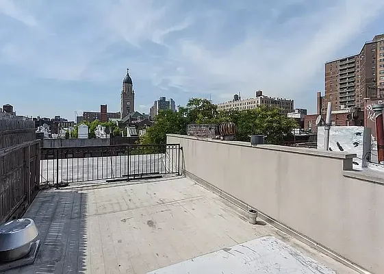 Rented by REAL New York | media 6