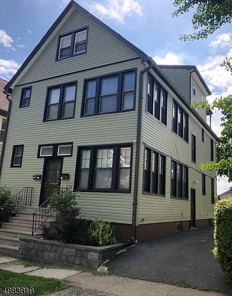 1st image of 89 Girard Ave #2