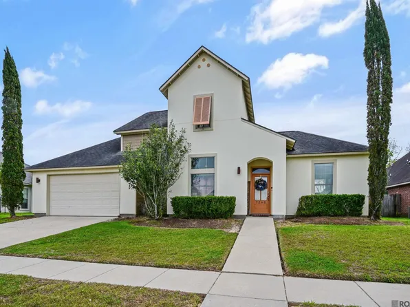 7246 Marshall Bond Dr, Zachary, LA 70791