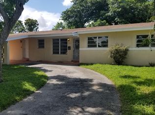 1941 NW 188th Ter, Miami Gardens, FL 33056