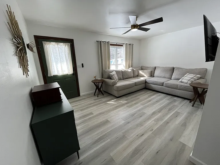 57 Vanderbilt Ave — Photo 10