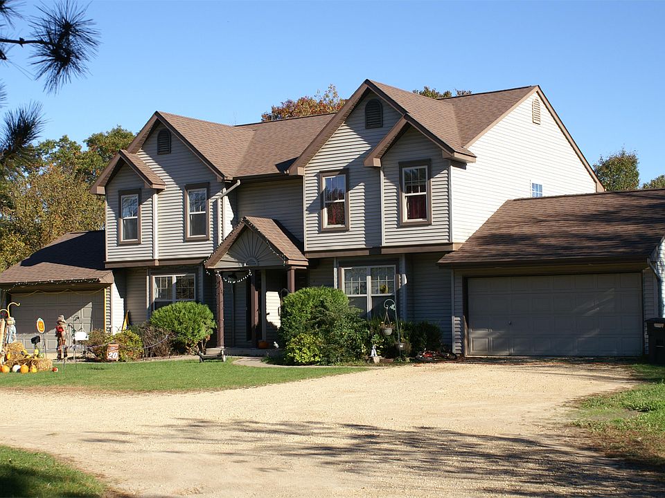 1st image of 1913 Riverview Ln #A