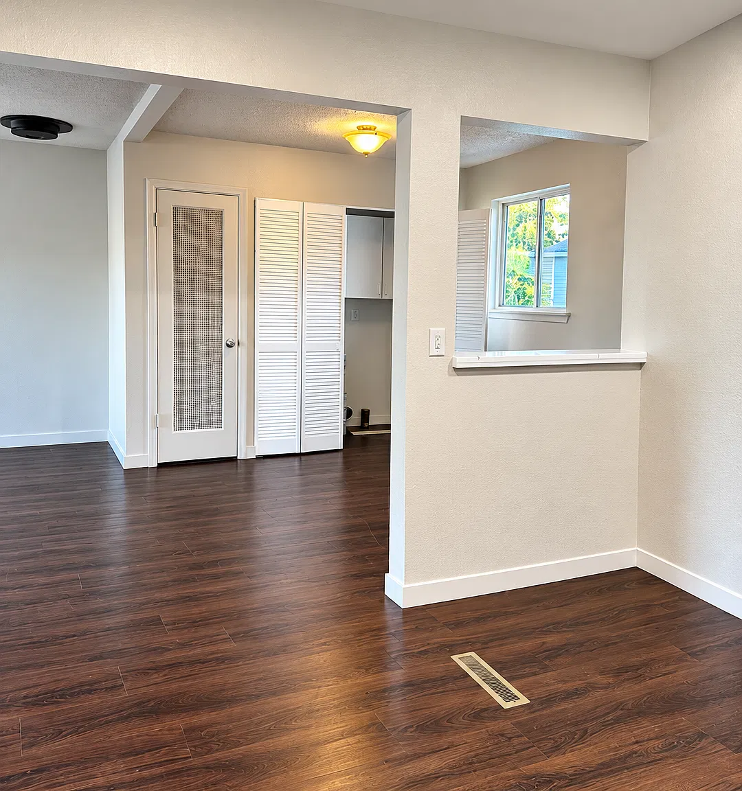 3 bed, 1057 sqft, $2,900 — Photo 4