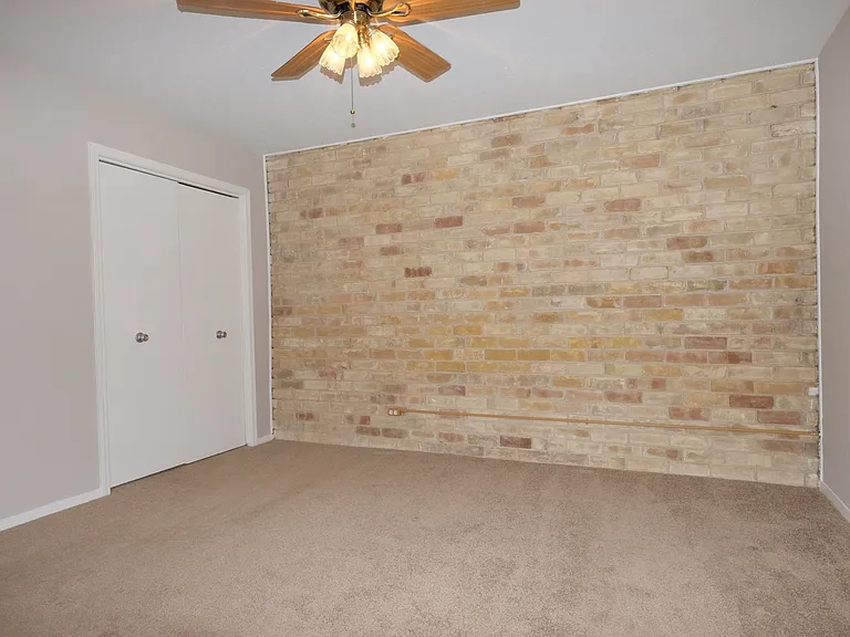 7727 Meadow Park Dr #111 — Photo 19