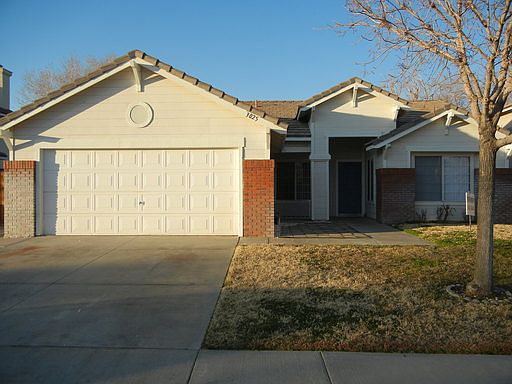 2nd image of 3025 Hildreth Ct