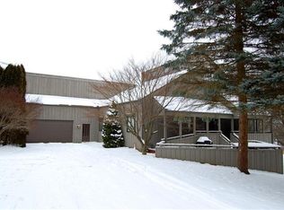 6965 S Zeeb Rd, Saline, MI 48176