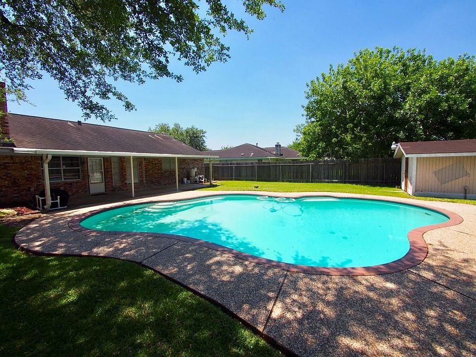 1st image of 1805 Meadow Creek Dr