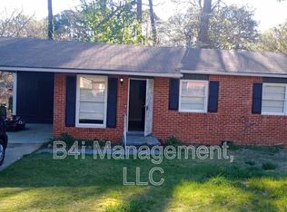 451 Fairlock Ln NW, Atlanta, GA 30331