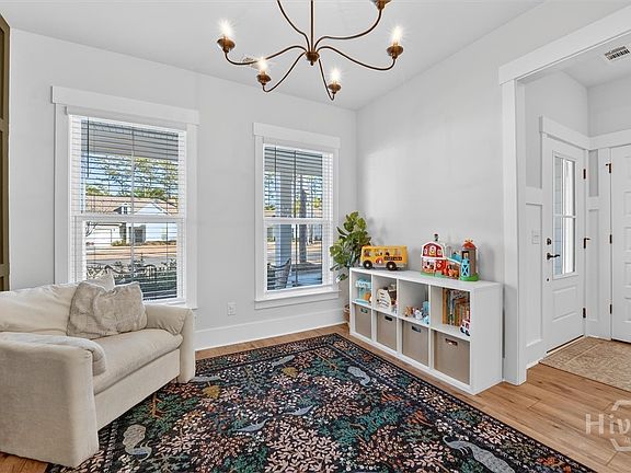 5th image of 461 Mandeville Drive