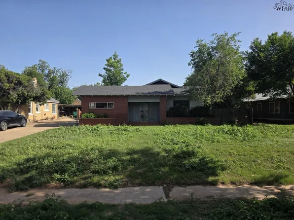 2911 Paradise St, Vernon, TX 76384