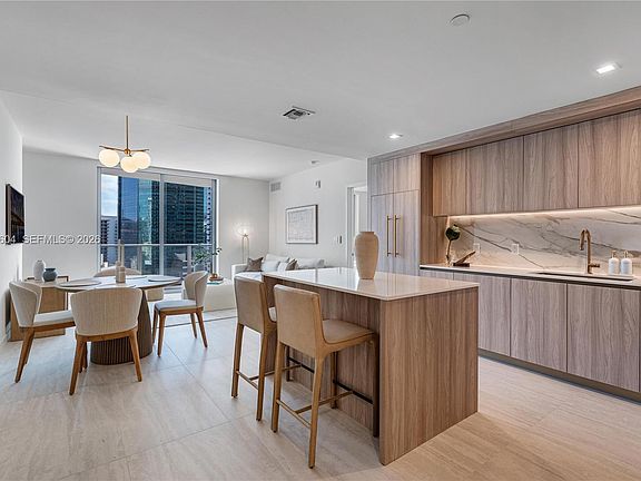 2nd image of 77 SE 5th St Unit 3001