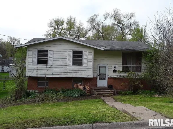 2318 W Butler St, Peoria, IL 61605