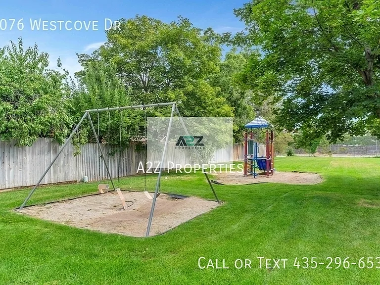 3076 Westcove Dr — Photo 19