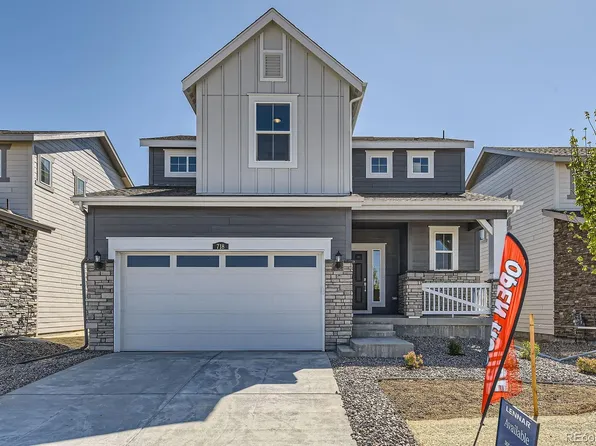 718 N Clubview Street, Watkins, CO 80137