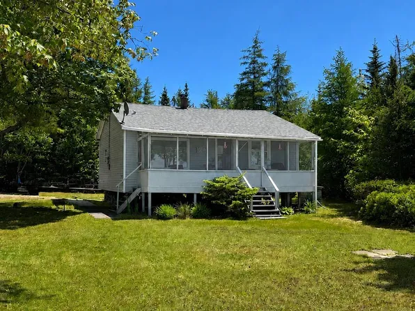 1061 Mooseland Rd, Halifax, NS B0J 3H0