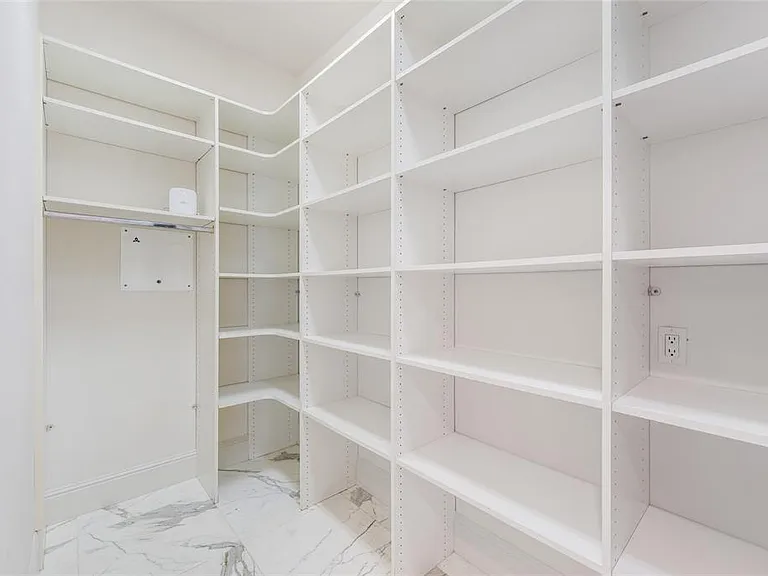9701 Lake Isleworth Ct — Photo 34