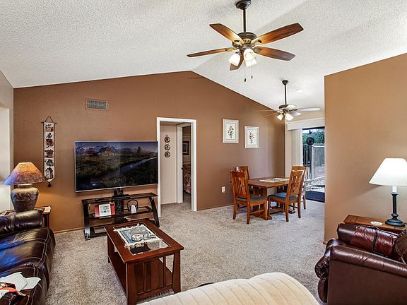 4th image of 13825 W Springdale Dr