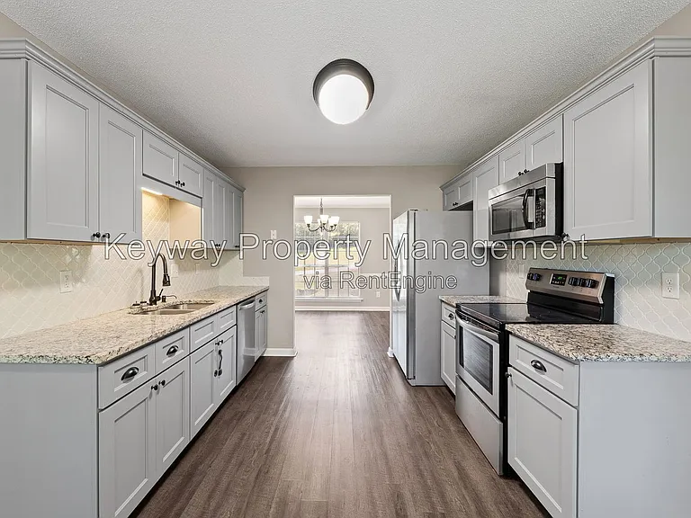 4263 Waylon Dr — Photo 6
