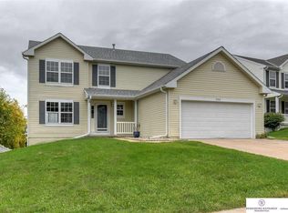 5705 S 159th St, Omaha, NE 68135