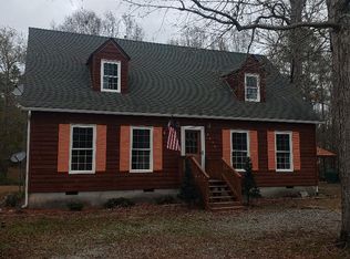 5456 Foxwood Dr NE, Riegelwood, NC 28456