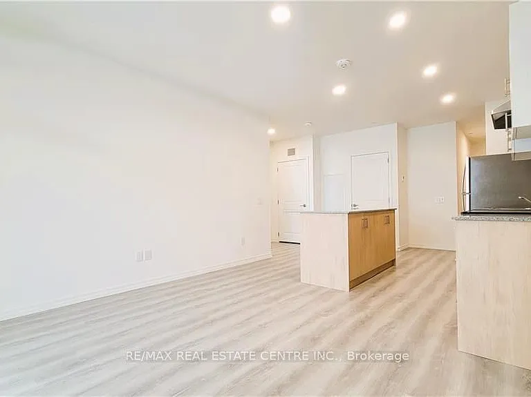 191 Elmira Rd S #311 — Photo 4