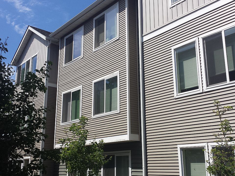 1st image of 10790 16th Ave SW APT B304