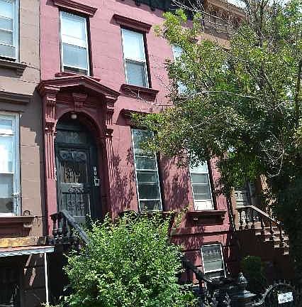 5th image of 173 Putnam Ave