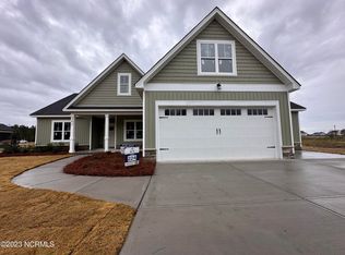 302 Tuscany Cir, Princeton, NC 27569