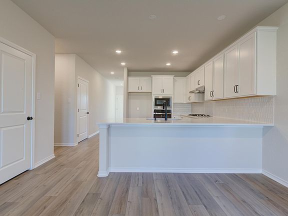 Arcadia Ridge - Willow Interior Image 4