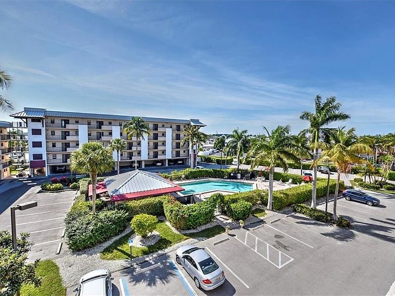Beaumer Condominiums Naples, FL Zillow