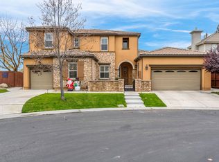 4199 N Quail Xing, Clovis, CA 93619