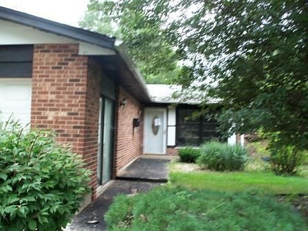 2nd image of 21440 Peterson Ave