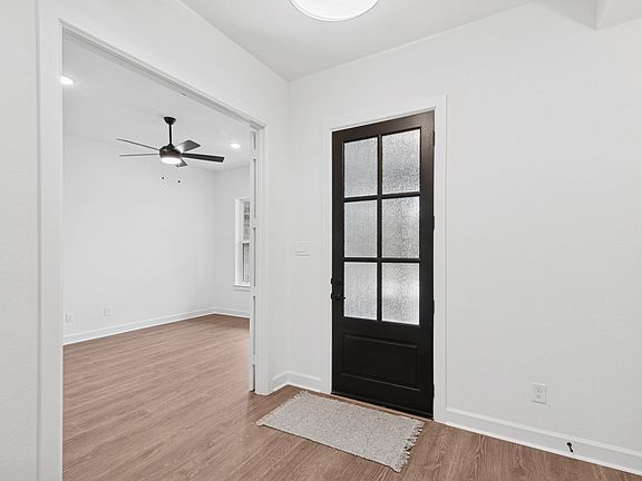 5th image of 1736 Howler Way