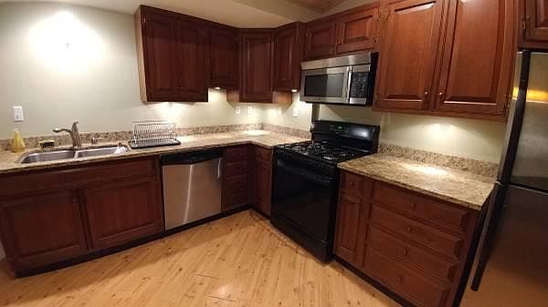 Garbage disposal, dishwasher, gas stove, more.
