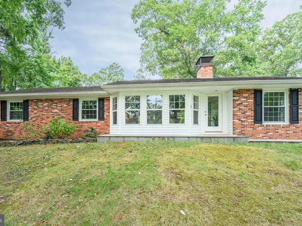298 Cedar Ln, Annapolis, MD 21403