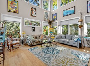 13425 Ridgeview Dr, Urbandale, IA 50323