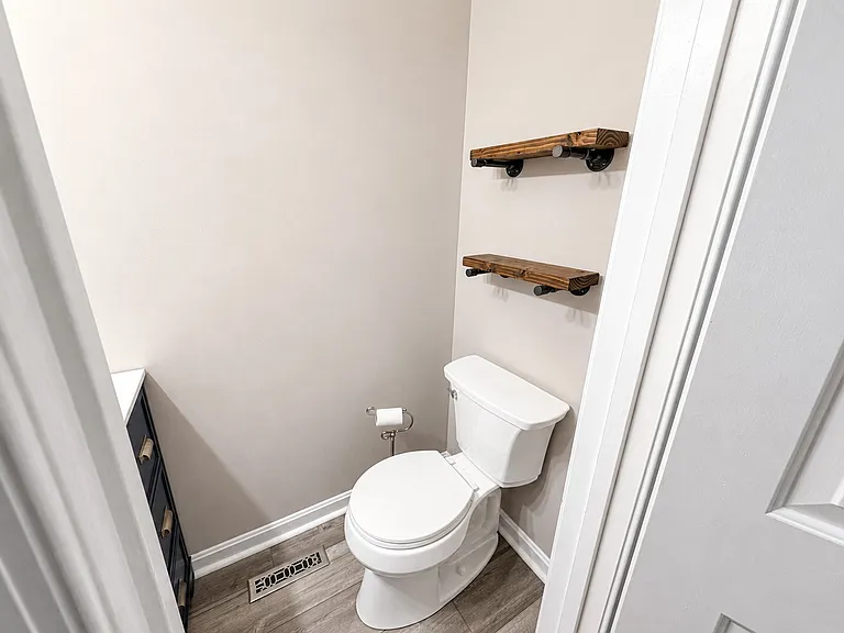 739 Orley Pl — Photo 16
