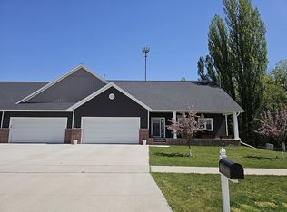 1511 14th Ave SE, East Grand Forks, MN 56721