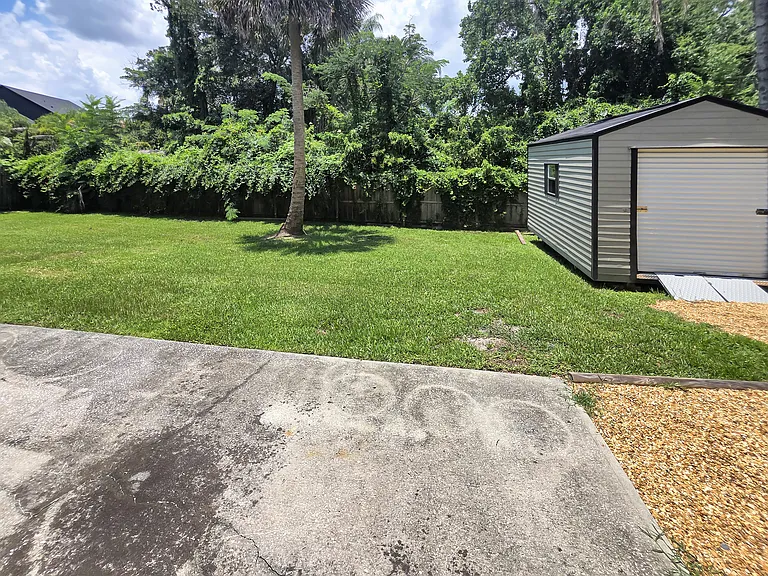 5117 Lake Howell Rd — Photo 14