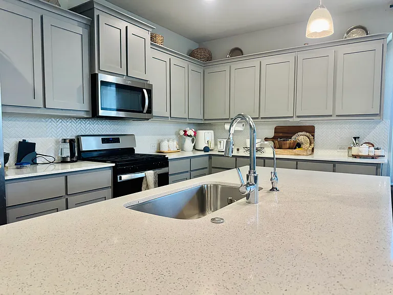 15736 Hazelhurst Ln — Photo 15
