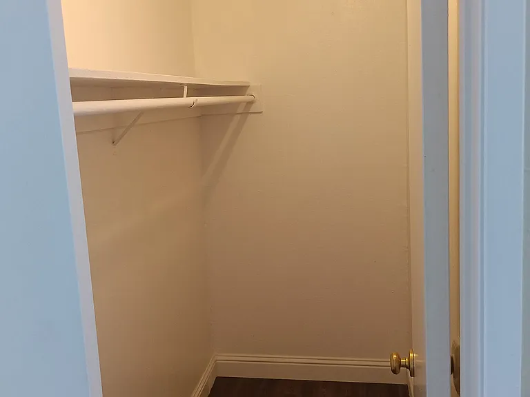 428 Elliot St #20 — Photo 2