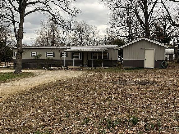 2nd image of 231 Pioneer Trail Dr