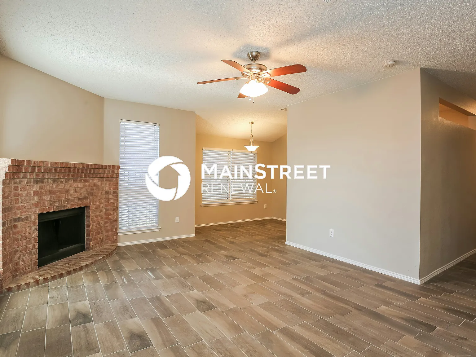 8724 Limestone Dr — Photo 3