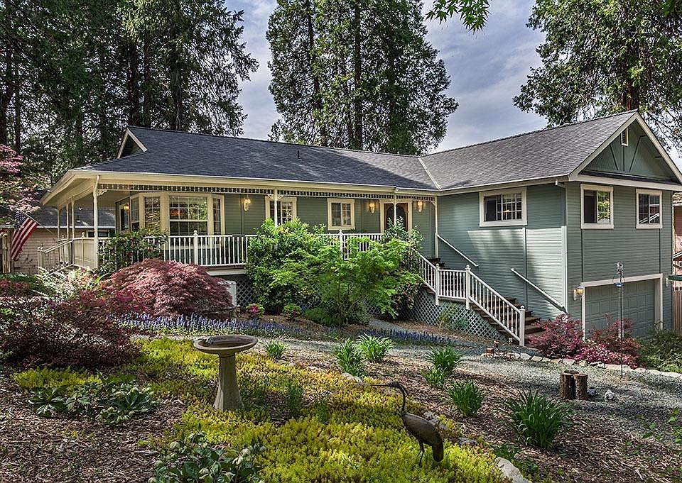 2nd image of 108 Fiddick Ln