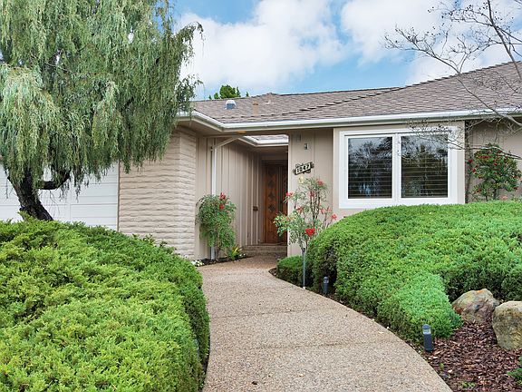 5th image of 1047 San Pablo Dr