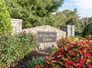 908 Deer Pointe Ct, Nashville, TN 37221