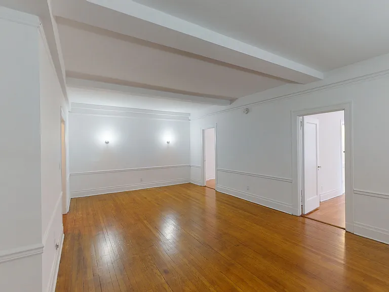 20 E 67th St #3F — Photo 3